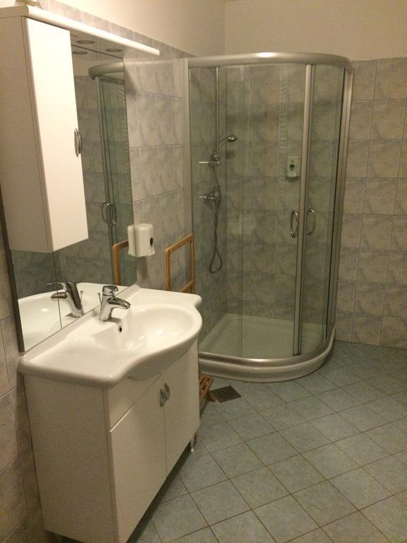 Guest House Okrepcevalnica Zemonska Vaga Илирска-Бистрица Экстерьер фото