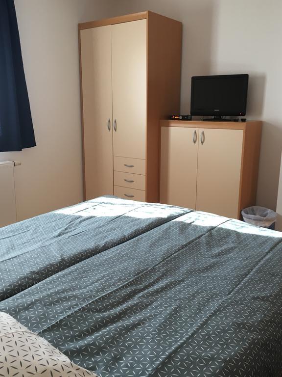 Guest House Okrepcevalnica Zemonska Vaga Илирска-Бистрица Экстерьер фото
